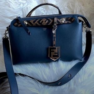 Like New Fendi By The Way Medium Bag
